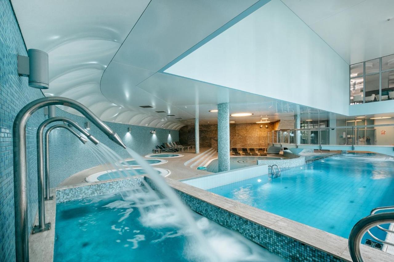 Hotel Uroczysko Cedzyna Ngoại thất bức ảnh