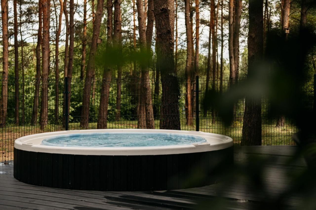 Hotel Uroczysko Cedzyna Ngoại thất bức ảnh