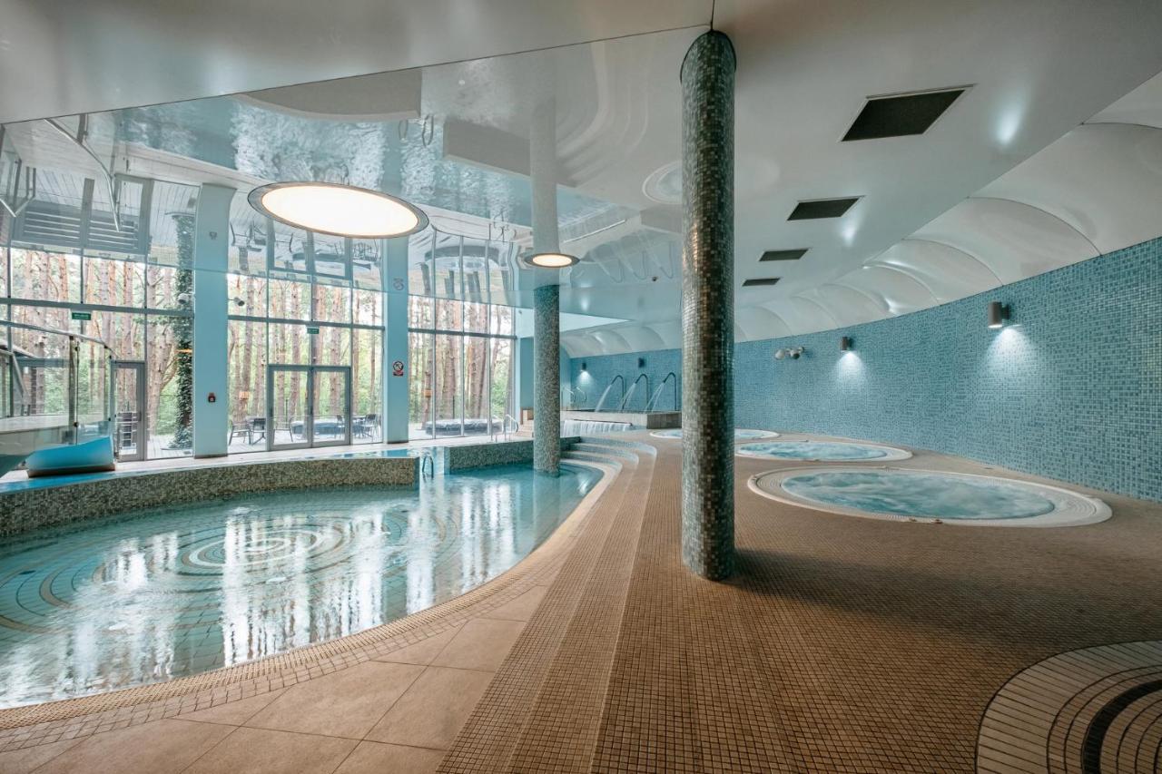 Hotel Uroczysko Cedzyna Ngoại thất bức ảnh