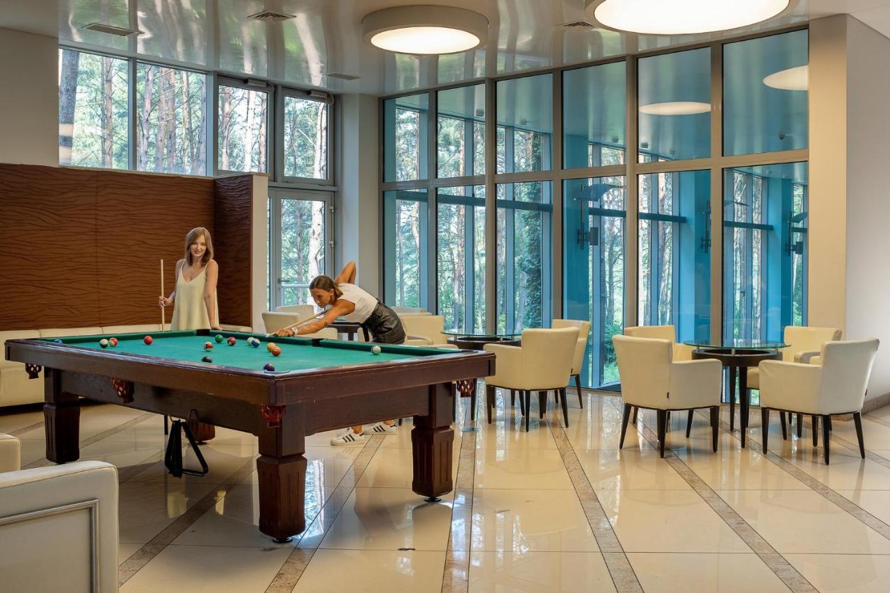 Hotel Uroczysko Cedzyna Ngoại thất bức ảnh