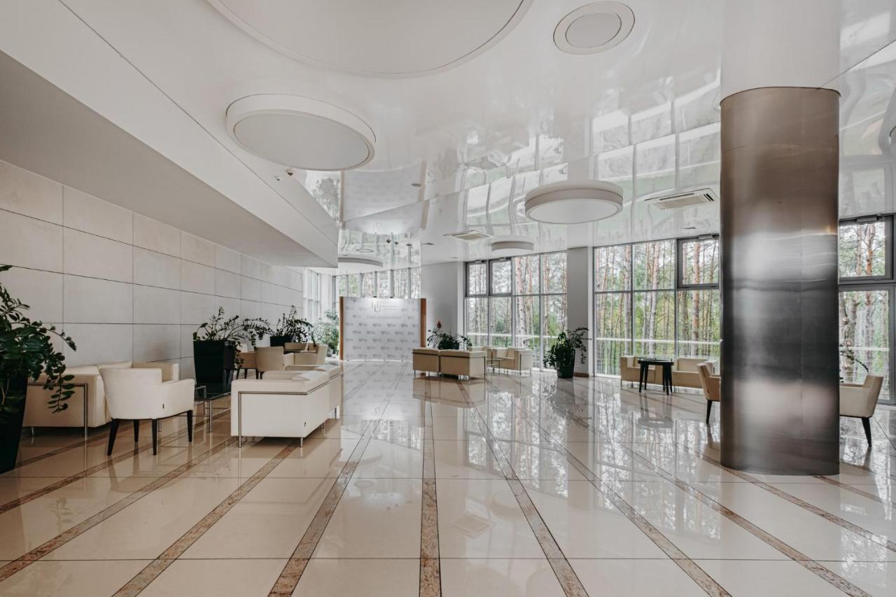 Hotel Uroczysko Cedzyna Ngoại thất bức ảnh